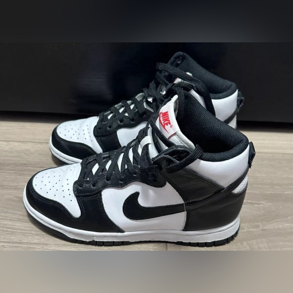 Nike Women's Black White High-Top Sneakers